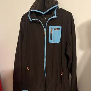 Chocolate Men’s size Large